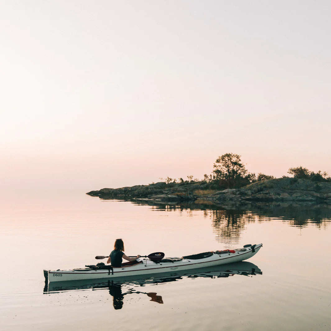 Sting Ray Carbon 2-Piece Versa-Lok™ Kayak Paddle